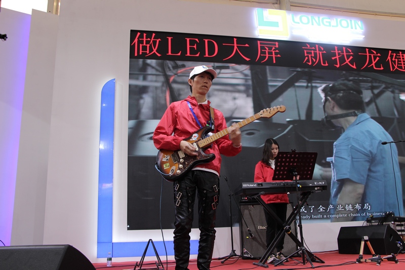 龙健乐队 (7).JPG 龙健乐队 (7).JPG