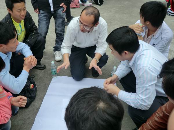 公司组织大岭山森林公园春游活动